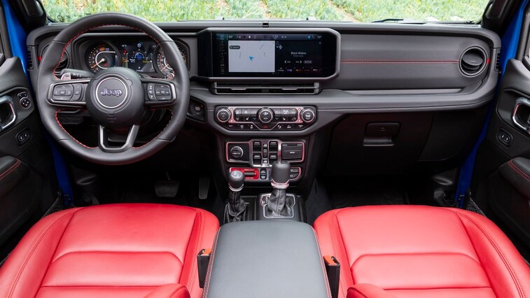 Let's Take a Look Inside the 2024 Jeep Wrangler - Kelley Blue Book