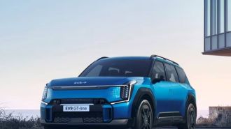 2024 Kia EV9 in blue.