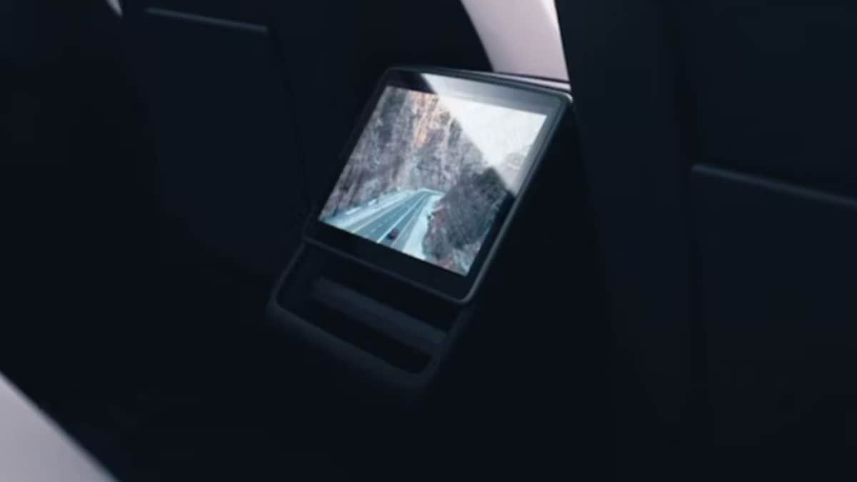 The rear screen now found in the 2024 Tesla Model 3