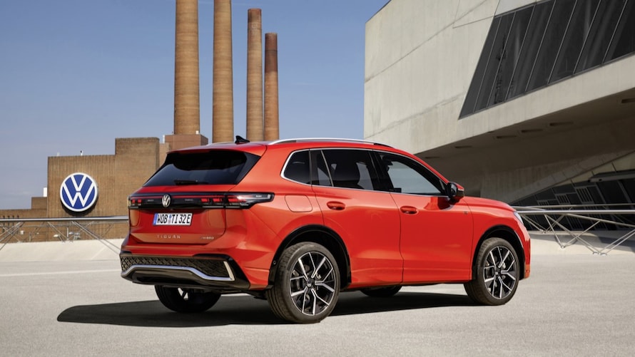 AllNew 2024 Volkswagen Tiguan Gets PlugIn Hybrid Kelley Blue Book