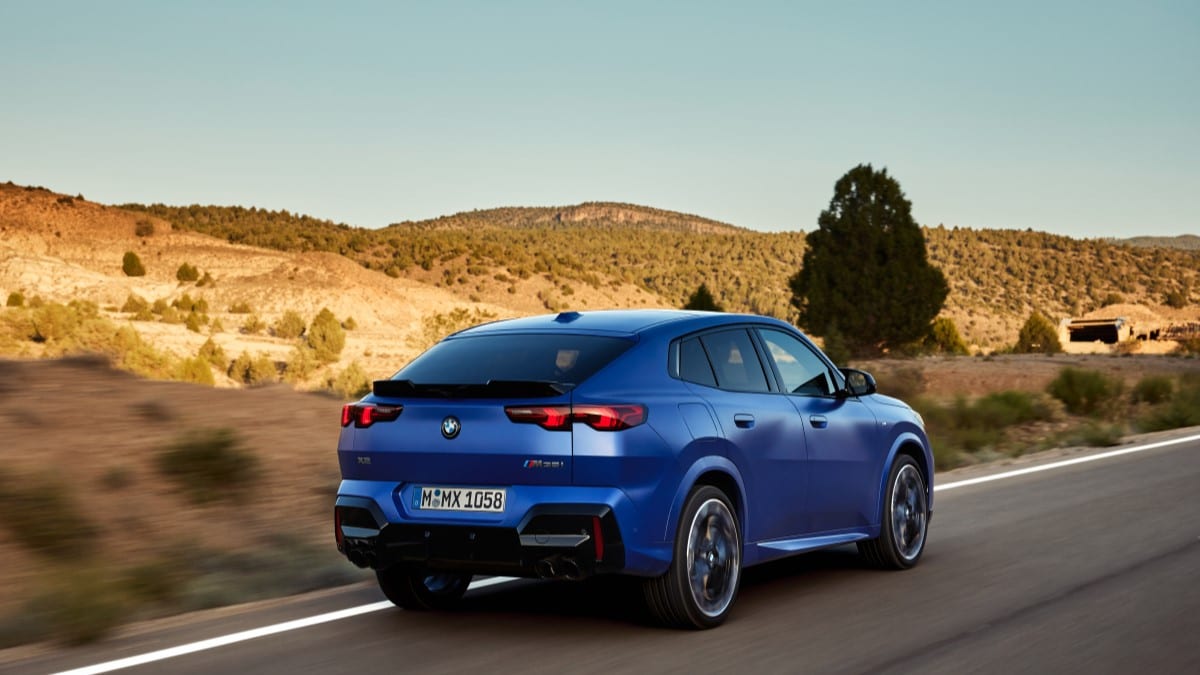 The 2024 BMW X2 seen from a rear quarter angle