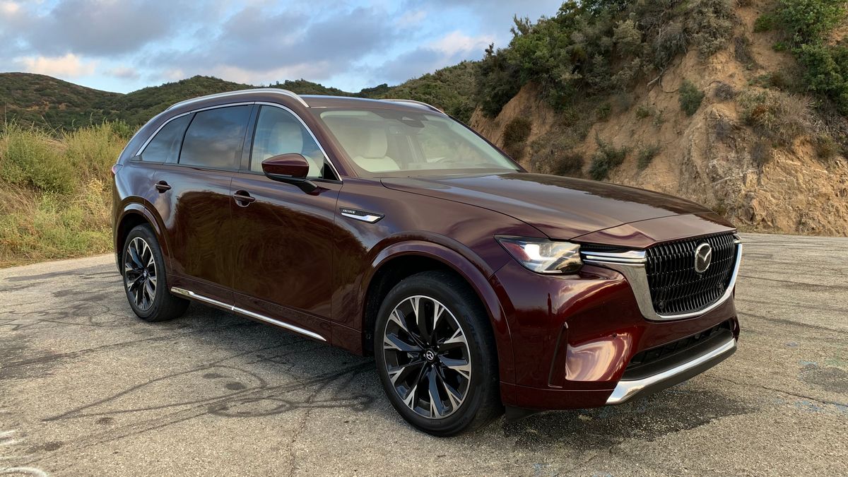 2025 Mazda CX90 vs. 2025 Kia Telluride Comparison Kelley Blue Book