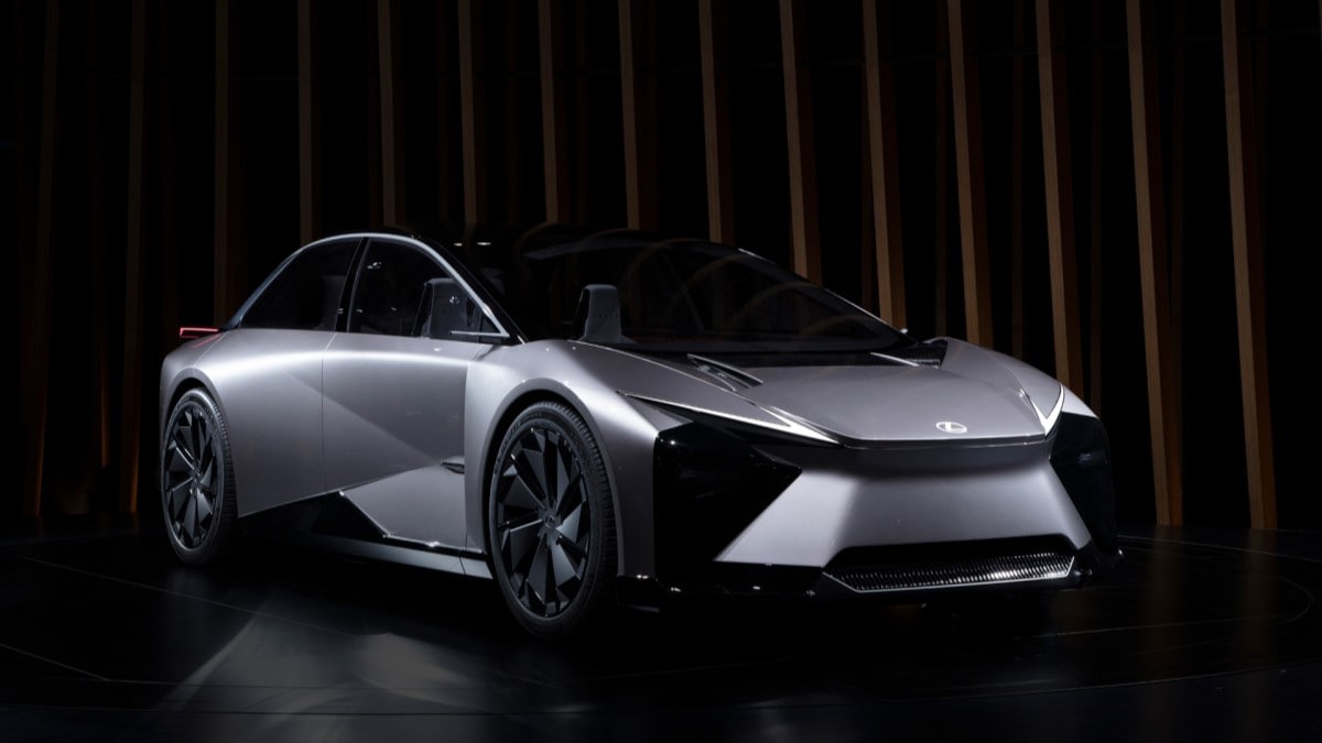 The Lexus LF-ZC Concept seen from a front quarter angle