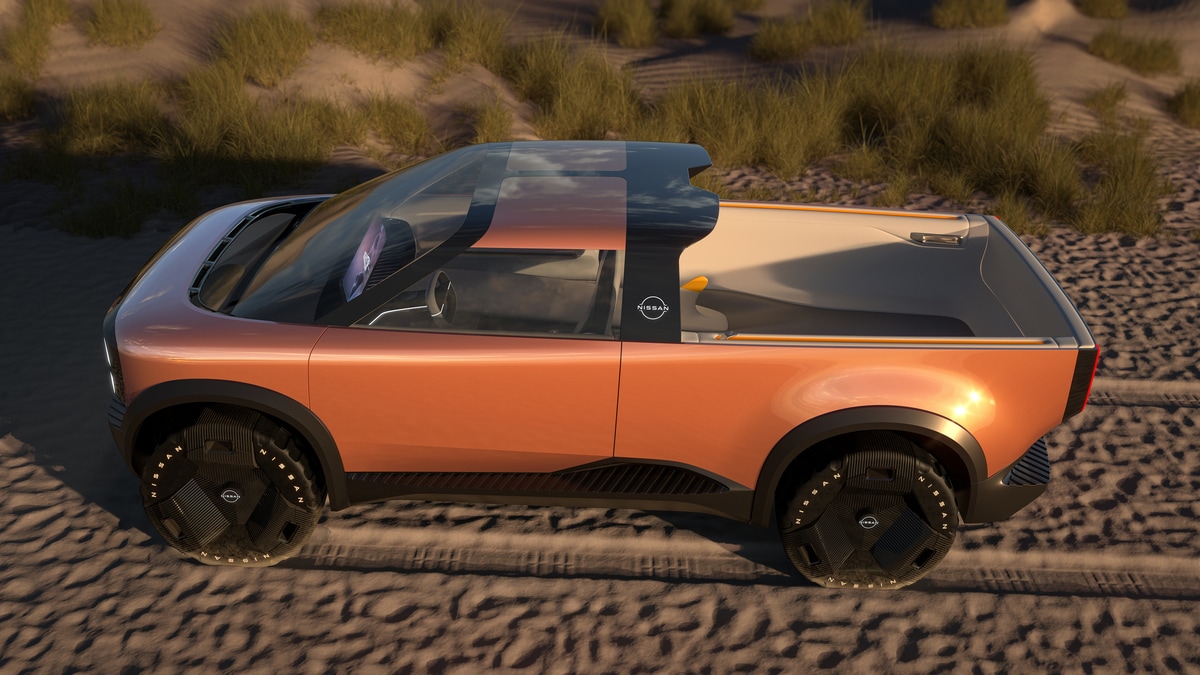 The Nissan Surf-Out Concept seen in profile
