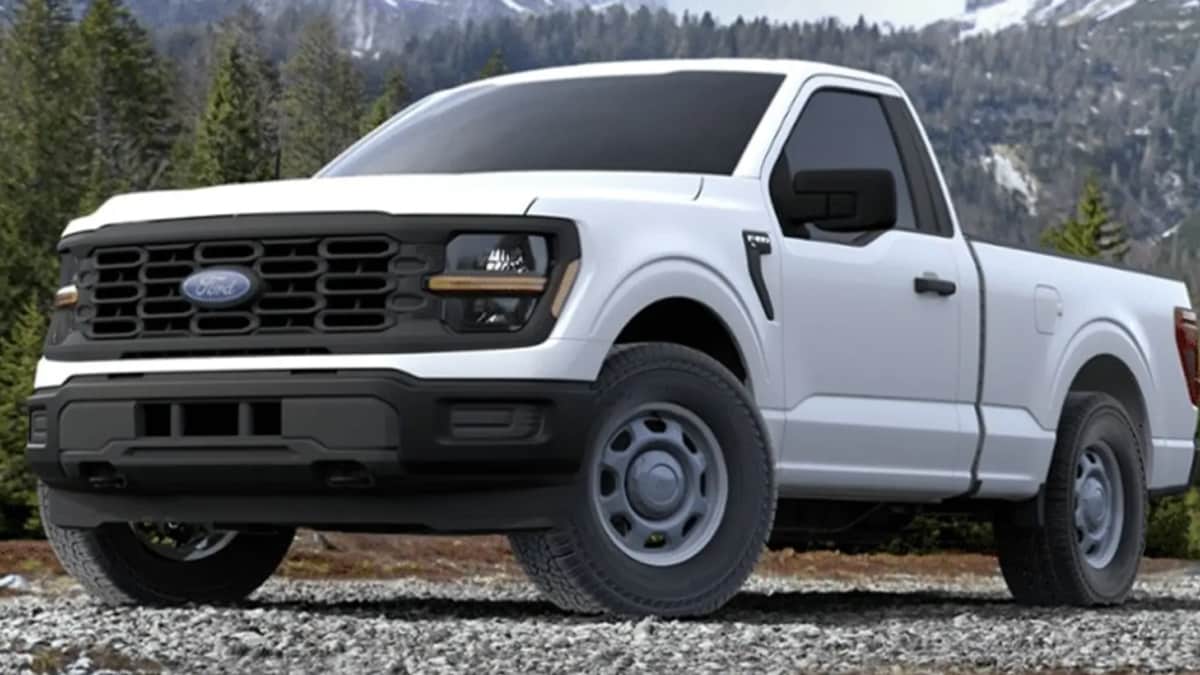 The single-cab Ford F-150 XL seen from a front quarter angle