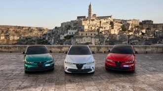 2024-alfa-romeo-stelvio-tributo-italiano-edition