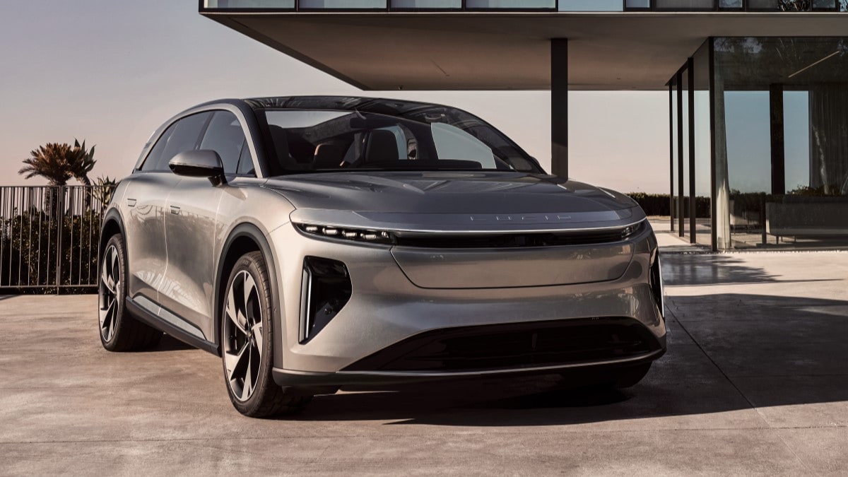 The 2025 Lucid Gravity seen from a front quarter angle