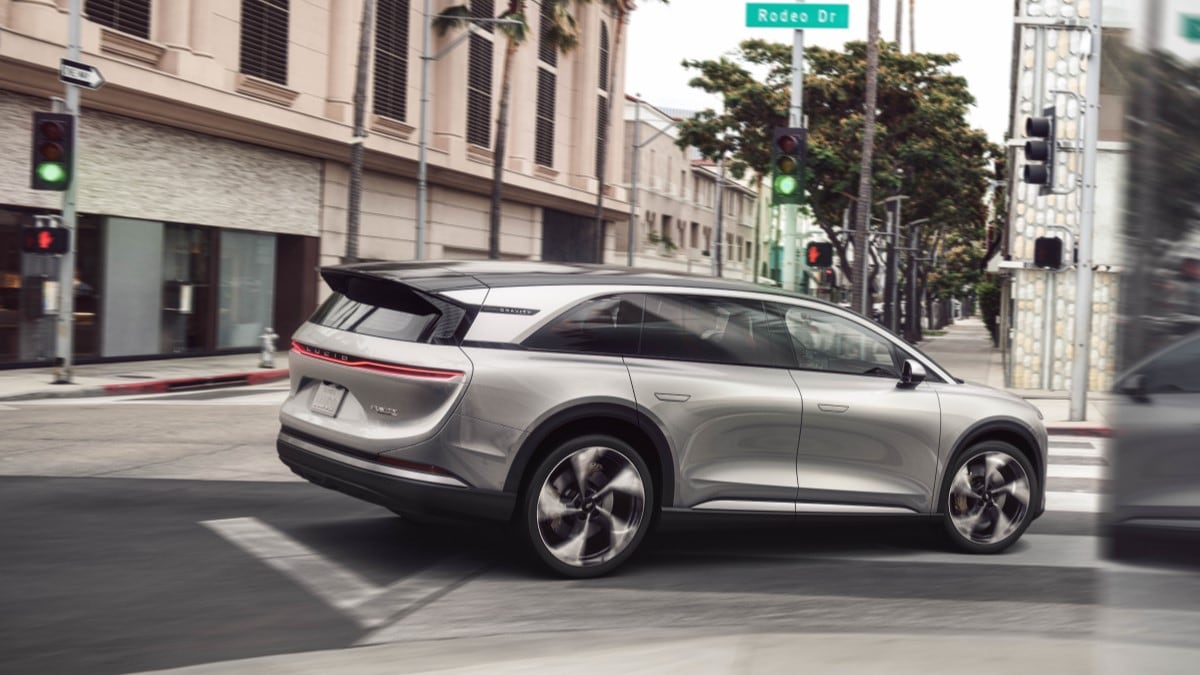 The 2025 Lucid Gravity seen in profile