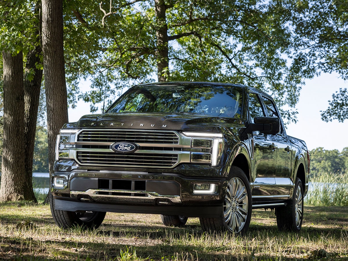 2024-ford-f-150-platinum-front