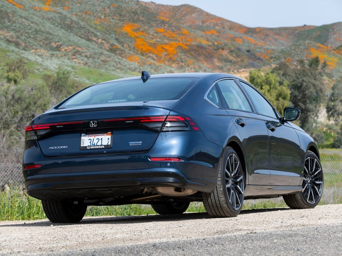 Honda Accord Is Our Midsize Car Best Buy of 2024 Kelley Blue Book