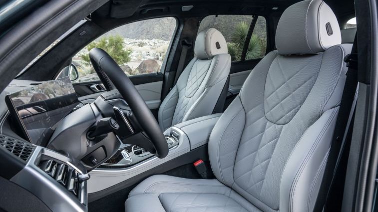 2024 BMW X5 front seats.