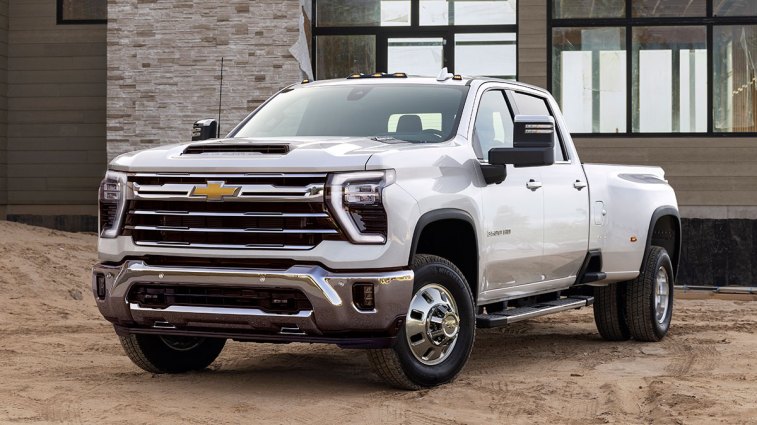 2024-chevrolet-silverado-3500hd-ltz-front-left