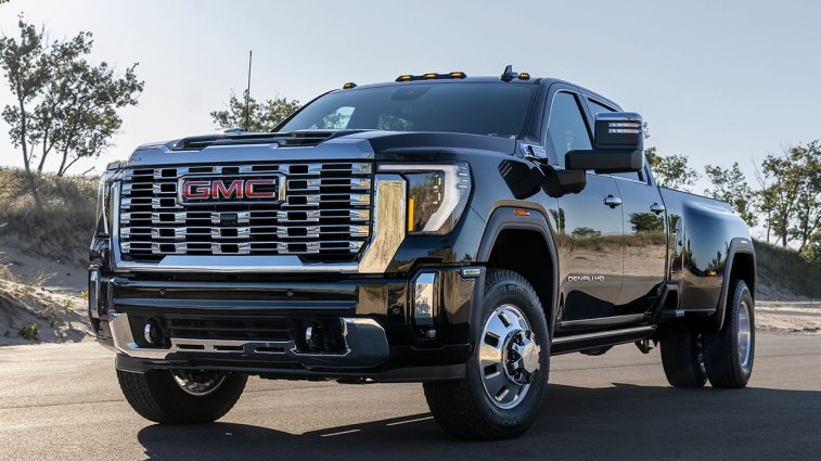 2024-gmc-sierra-3500-hd-denali-front-left