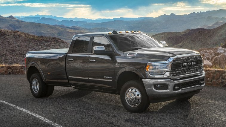 2024-ram-3500-hd-front-right