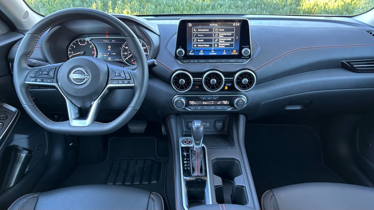 Front view of the 2024 Nissan Sentra SR in Electric Blue Metallic