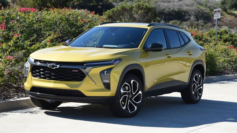 2024 Chevrolet Trax RS in Nitro Yellow