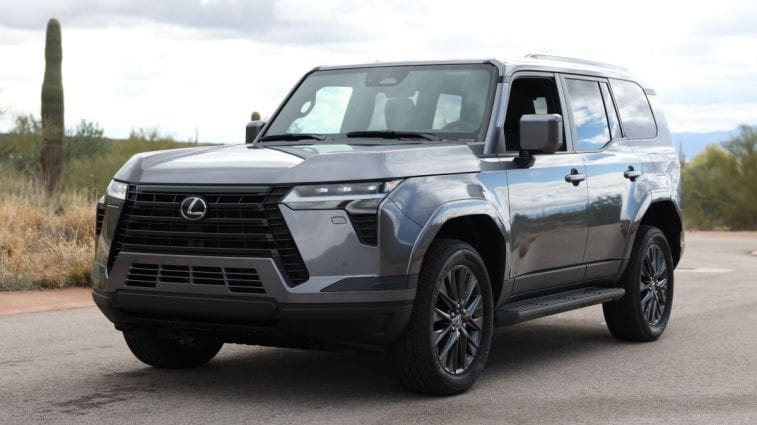 Front view of the 2024 Lexus GX 550 Premium in Nebula Gray Pearl