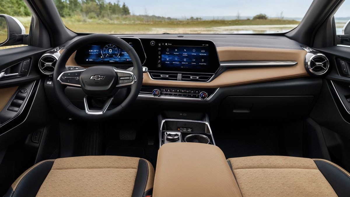 2025 Chevrolet Equinox ACTIV front cabin in Maple Sugar and Black interior.