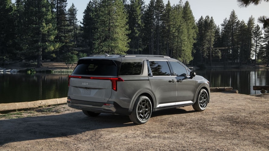 2025 Kia Carnival Goes Hybrid Kelley Blue Book