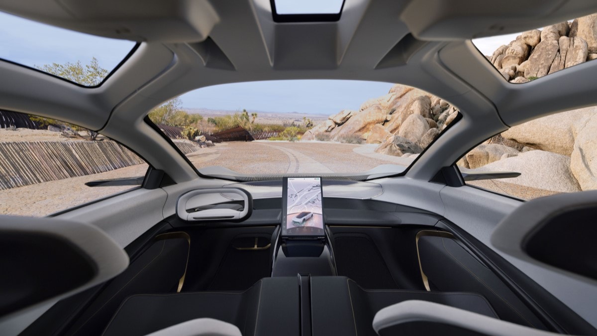 The interior of the Chrysler Halcyon Concept