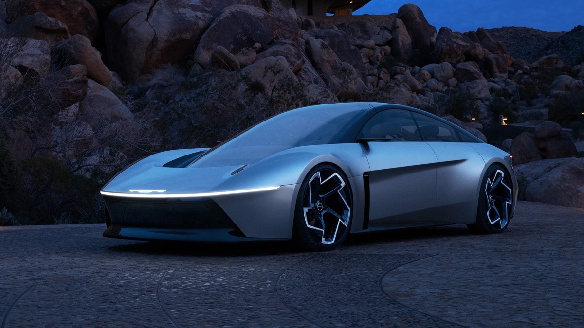 The Chrysler Halcyon Concept seen from a front quarter angle