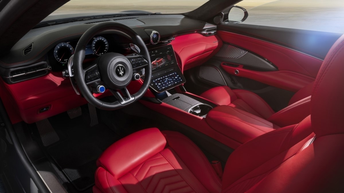 The interior of the 2024 Maserati GranCabrio