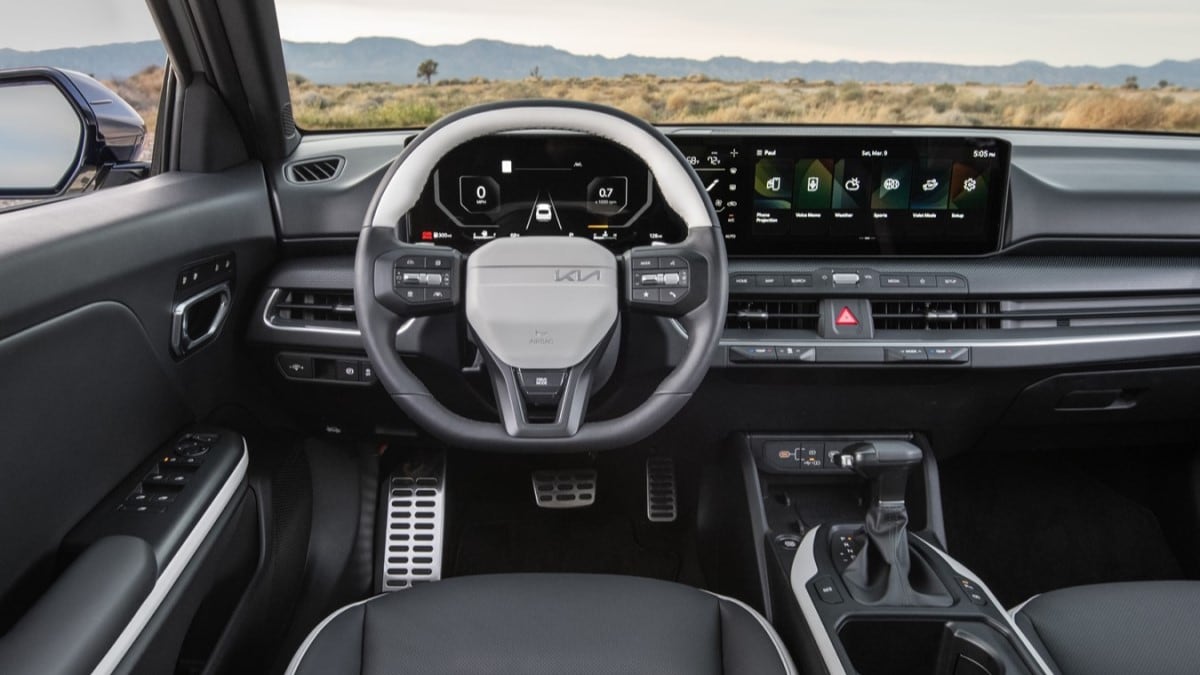 The dashboard of the 2025 Kia K4