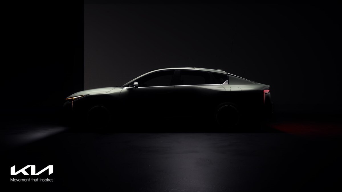 A teaser photo showing the 2025 Kia K4 in profile