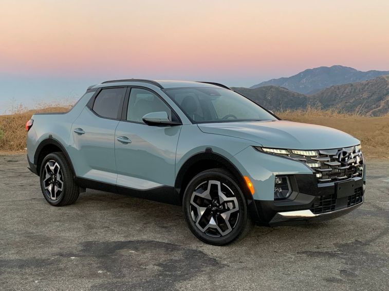 2024 Hyundai Santa Cruz on GMR at sunrise.