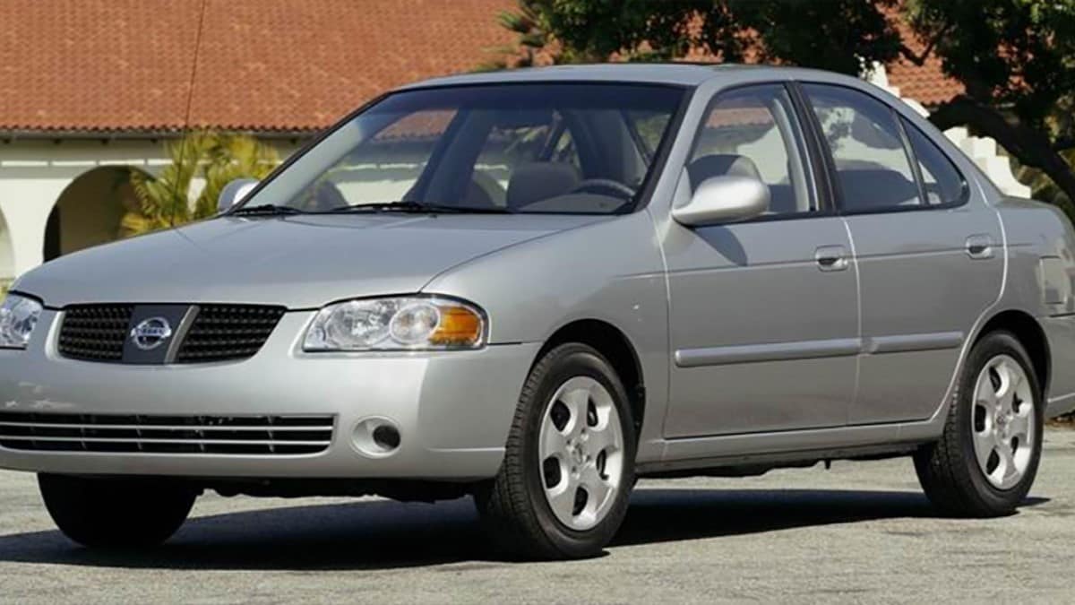 The 2006 Nissan Sentra seen from a front quarter angle