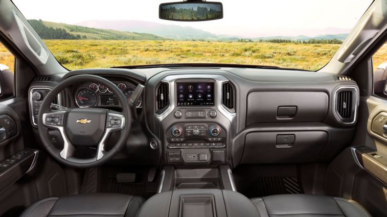 2021 Chevrolet Silverado LTZ front cabin.