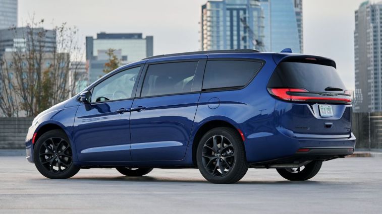 2021 Chrysler Pacifica Limited AWD S in blue parked on a rooftop.