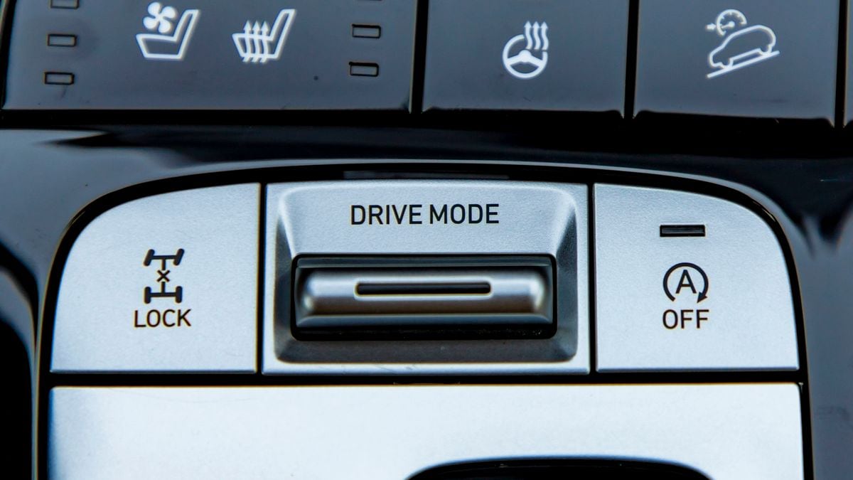 2022 Hyundai Tucson drive mode switch.