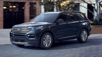 2024 Ford Explorer Limited Hybrid in Flight Blue.
