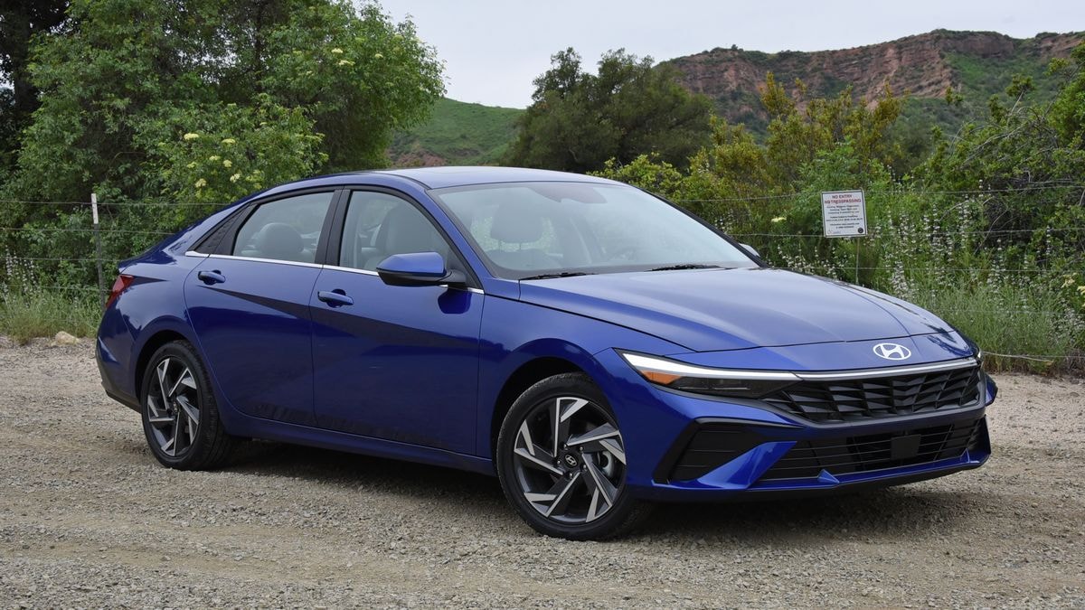 2024 Hyundai Elantra Hybrid