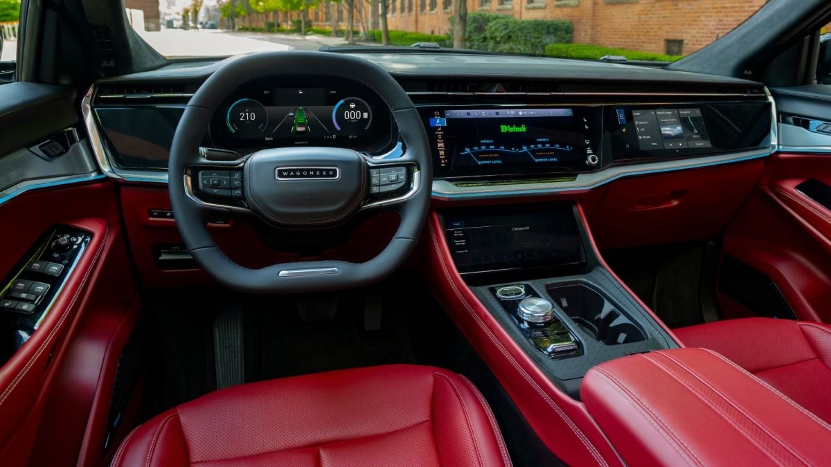 Interior of the 2025 Jeep Wagoneer S in red