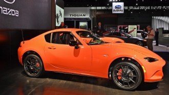 2019-mazda-mx-5-miata-3qtr
