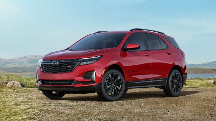 2024-chevrolet-equinox-left-profile