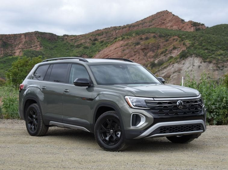 2024 Volkswagen Atlas Peak Edition