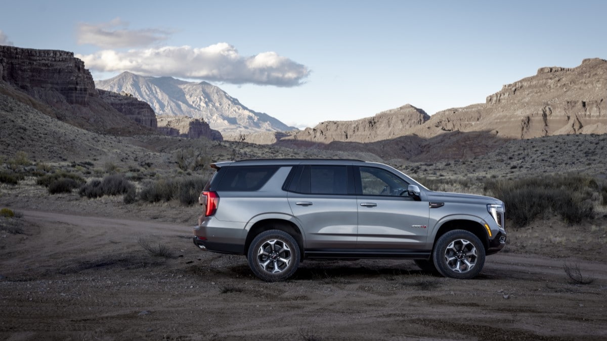 The 2025 GMC Yukon seen in profile