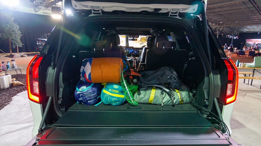 2025 Ford Expedition Gets New Screen Tech, Tremor Model Kelley Blue Book 2025 Ford Expedition Dimensions Cargo Space