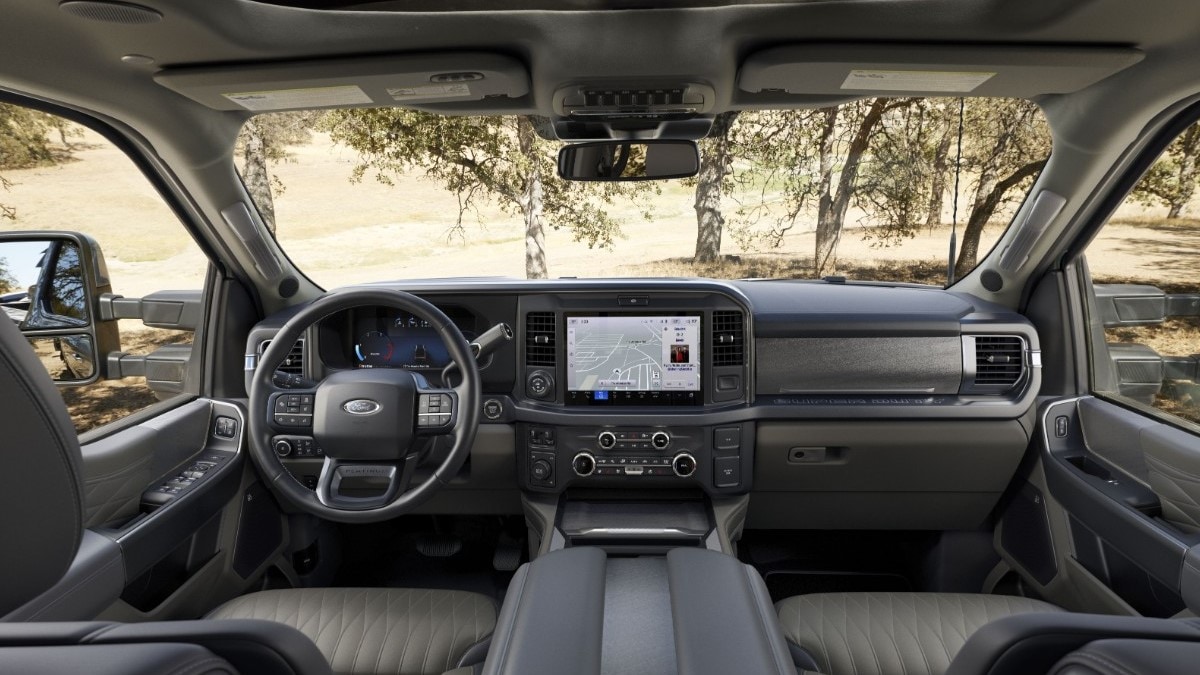 The interior of the 2025 Ford F-350 Super Duty in Platinum Plus trim see