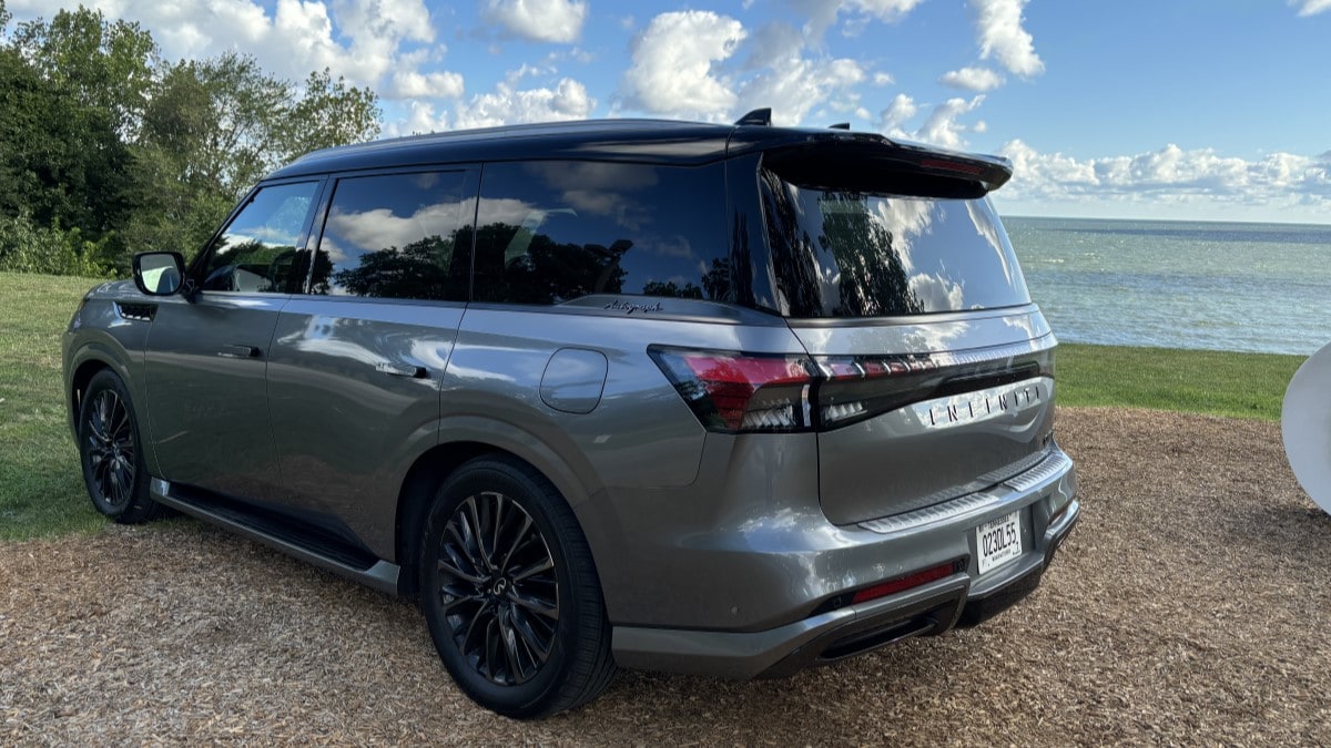The 2025 Infiniti QX80 seen from a rear quarter angle