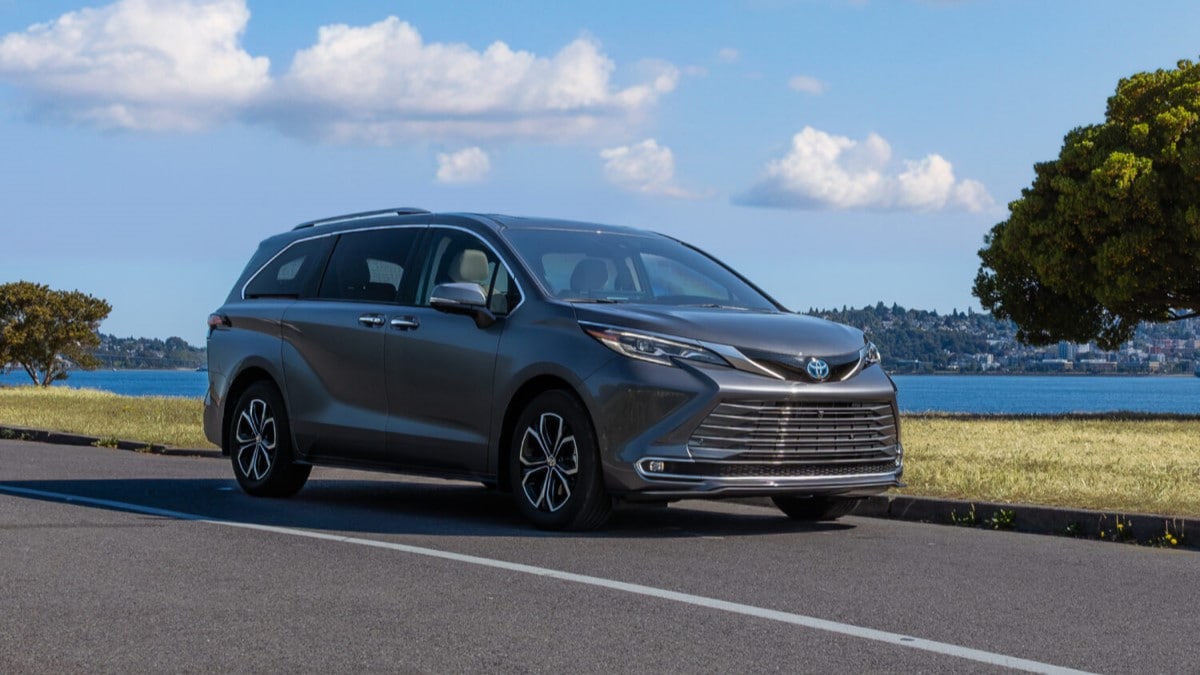 The 2025 Toyota Sienna seen from a front quarter angle