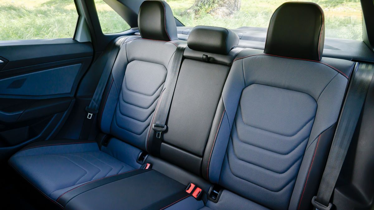 2025-volkswagen-jetta-gli-rear-seats