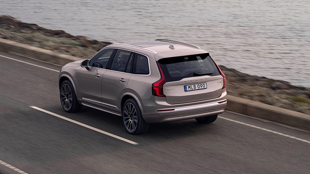 The 2025 Volvo XC90 seen from a rear quarter angle