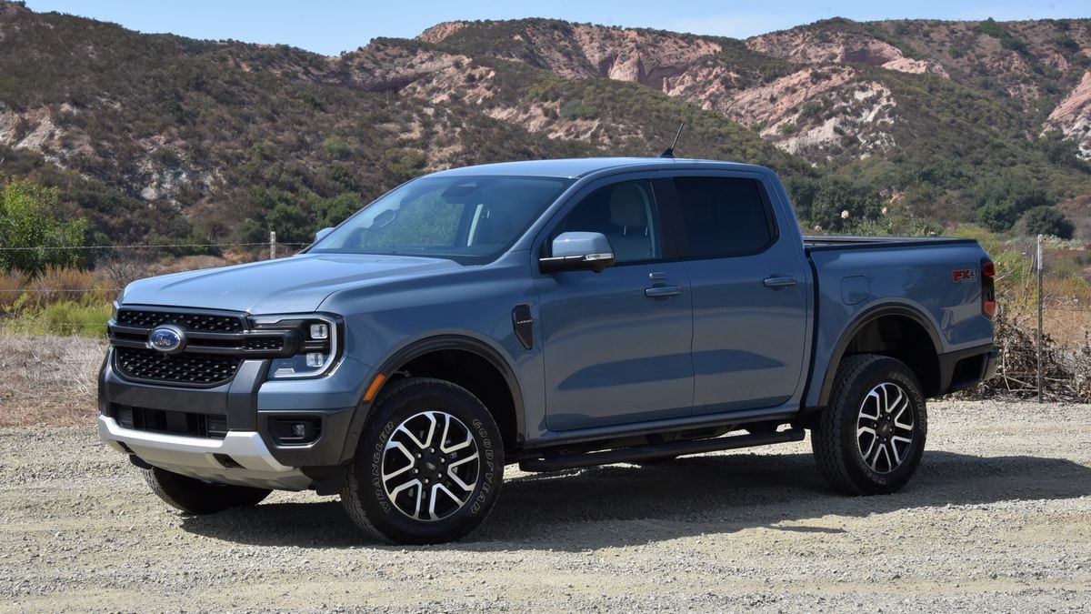 2024 Ford Ranger Lariat in Azure Grey Metallic