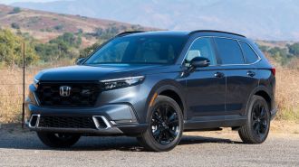 2025 Honda CR-V Hybrid in Solar Silver