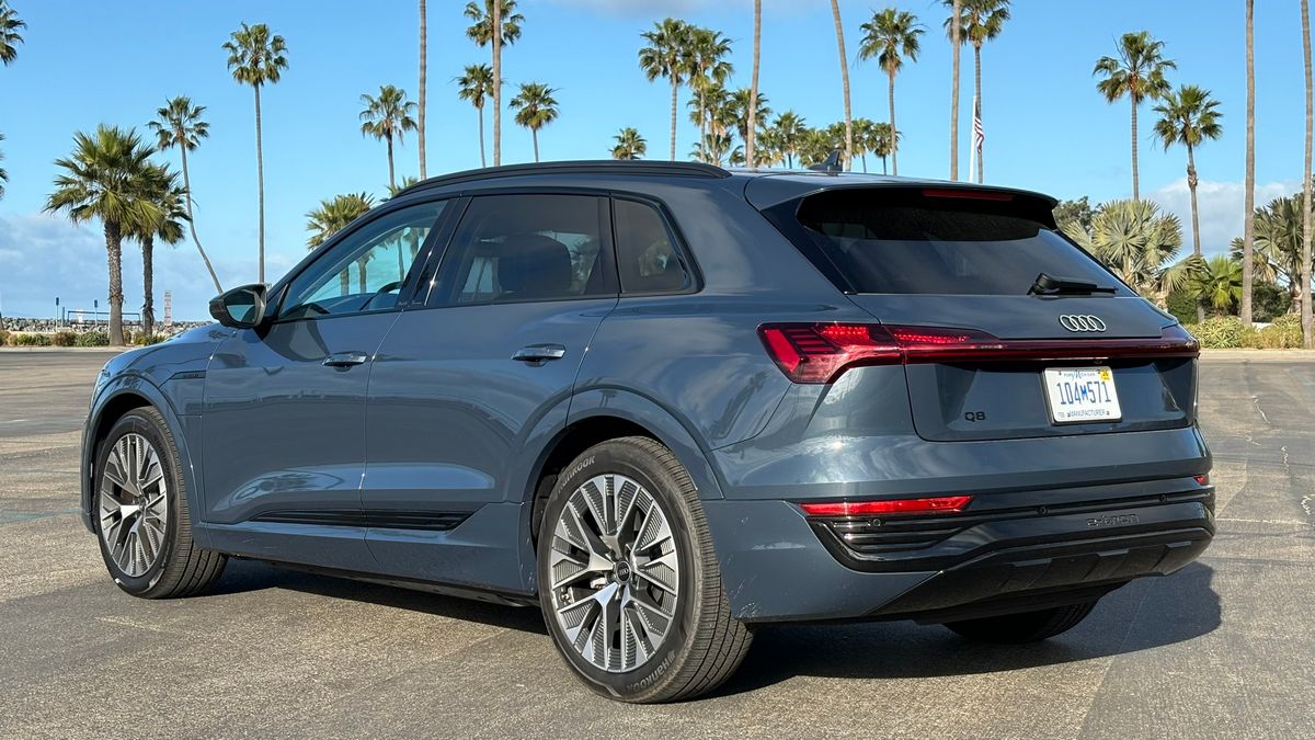 2025 Audi Q8 e-tron