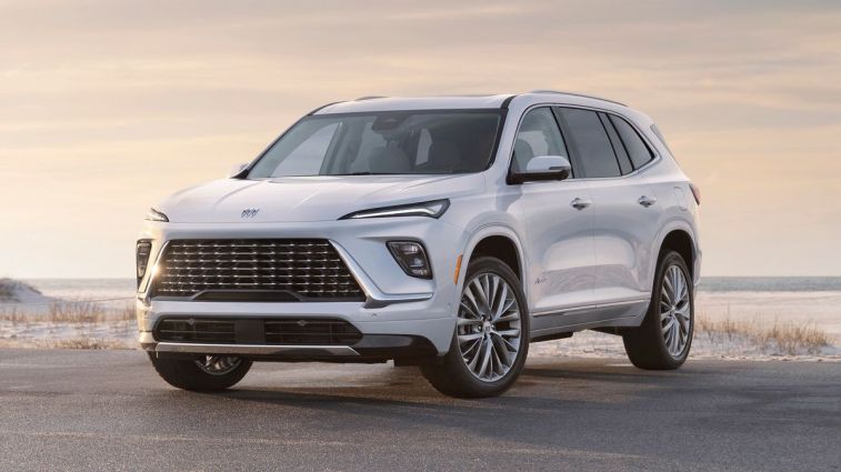 2025 Buick Enclave Avenir
